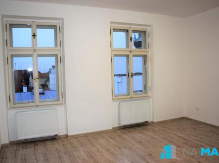 Pronájem bytu, 2+1, 70 m²