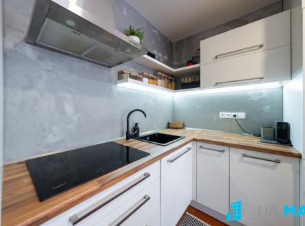 Prodej bytu, 3+kk, 72 m²