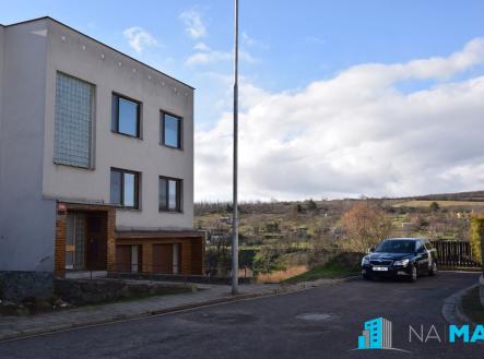 Pronájem bytu, 3+kk, 88 m²