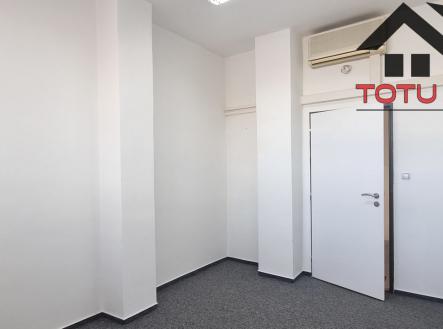 Pronájem - kanceláře, 11 m²