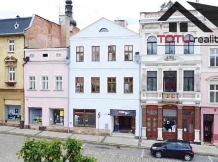 Prodej - dům/vila, 490 m²