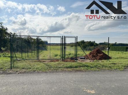 Pronájem pozemku, zahrada, 350 m²