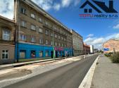 Pronájem obchodní prostor, 200 m²