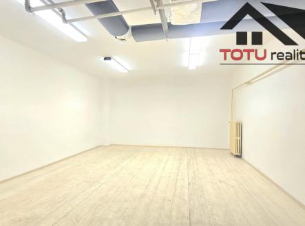 Pronájem skladovací prostor, 31 m²