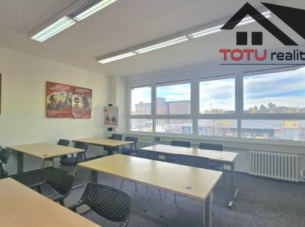 Pronájem kanceláře, 40 m²