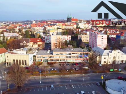 Pronájem obchodní prostor, 155 m²