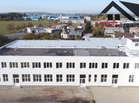 Pronájem obchodní prostory, 801 m²
