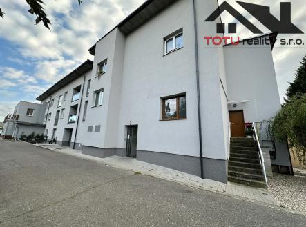 Pronájem bytu, 3+kk, 1 924 m²