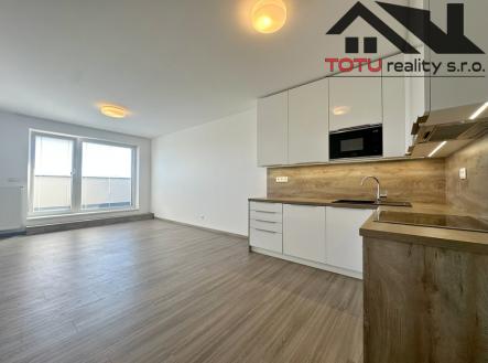 Pronájem bytu, 3+kk, 80 m²