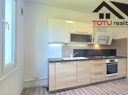 Pronájem bytu, 1+1, 37 m²