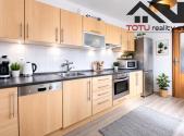Pronájem bytu, 2+kk, 32 m²