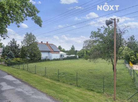 Prodej pozemku pro bydlení, 1 735 m²