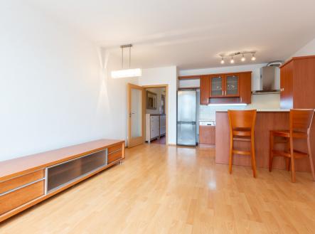 Pronájem bytu, 2+kk, 64 m² obrázek