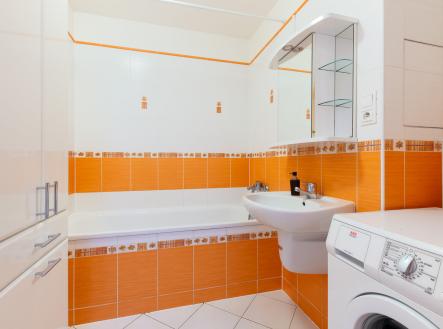 Pronájem bytu, 2+kk, 64 m²