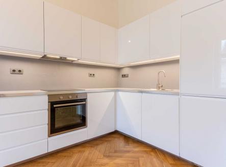 Pronájem bytu, 3+kk, 68 m²