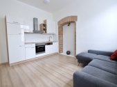 Pronájem bytu, 1+kk, 27 m²
