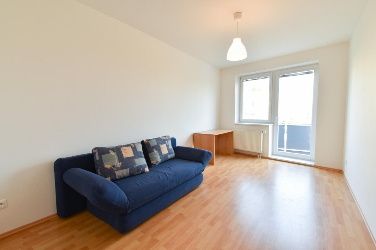 Pronájem bytu 2+kk, V Osikách, Praha - Dolní Měcholupy, Praha 15, 22 500 Kč/měs.