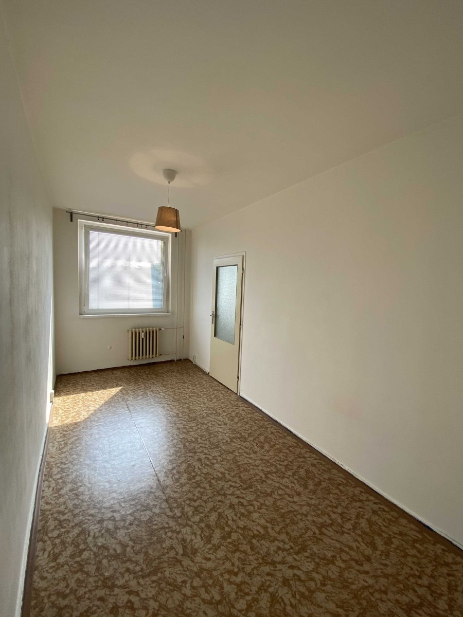 Pronájem bytu 2+1, Kolovratská, Praha - Strašnice, Praha 10