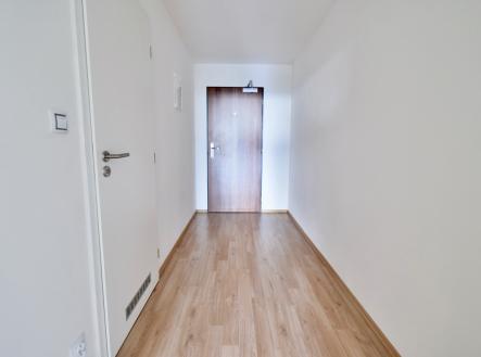 Pronájem bytu, 1+kk, 40 m²