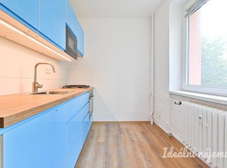 Pronájem bytu, 3+1, 70 m²