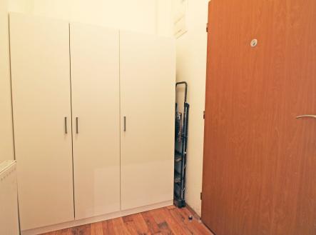 Pronájem bytu, 1+kk, 40 m²
