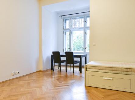 Pronájem bytu, 1+kk, 35 m²