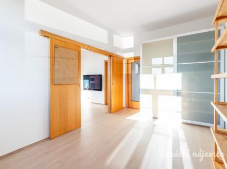 Pronájem bytu, 2+kk, 49 m²