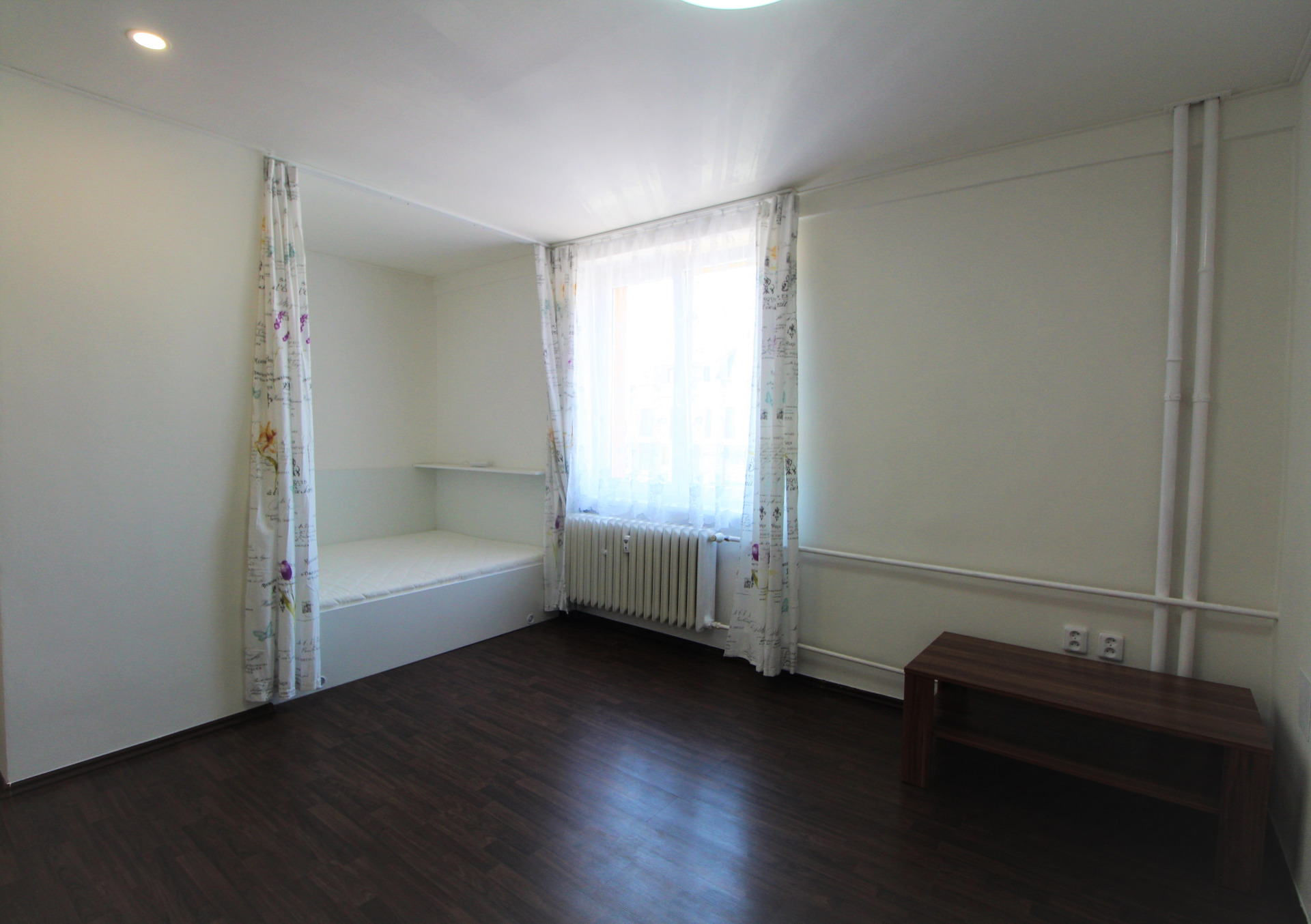 Pronájem 1+kk, Plzeň, Slovanská, 27 m2