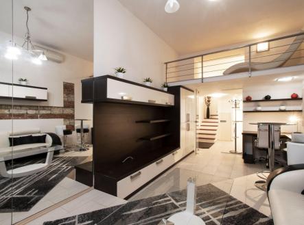 Pronájem bytu, 2+kk, 39 m²