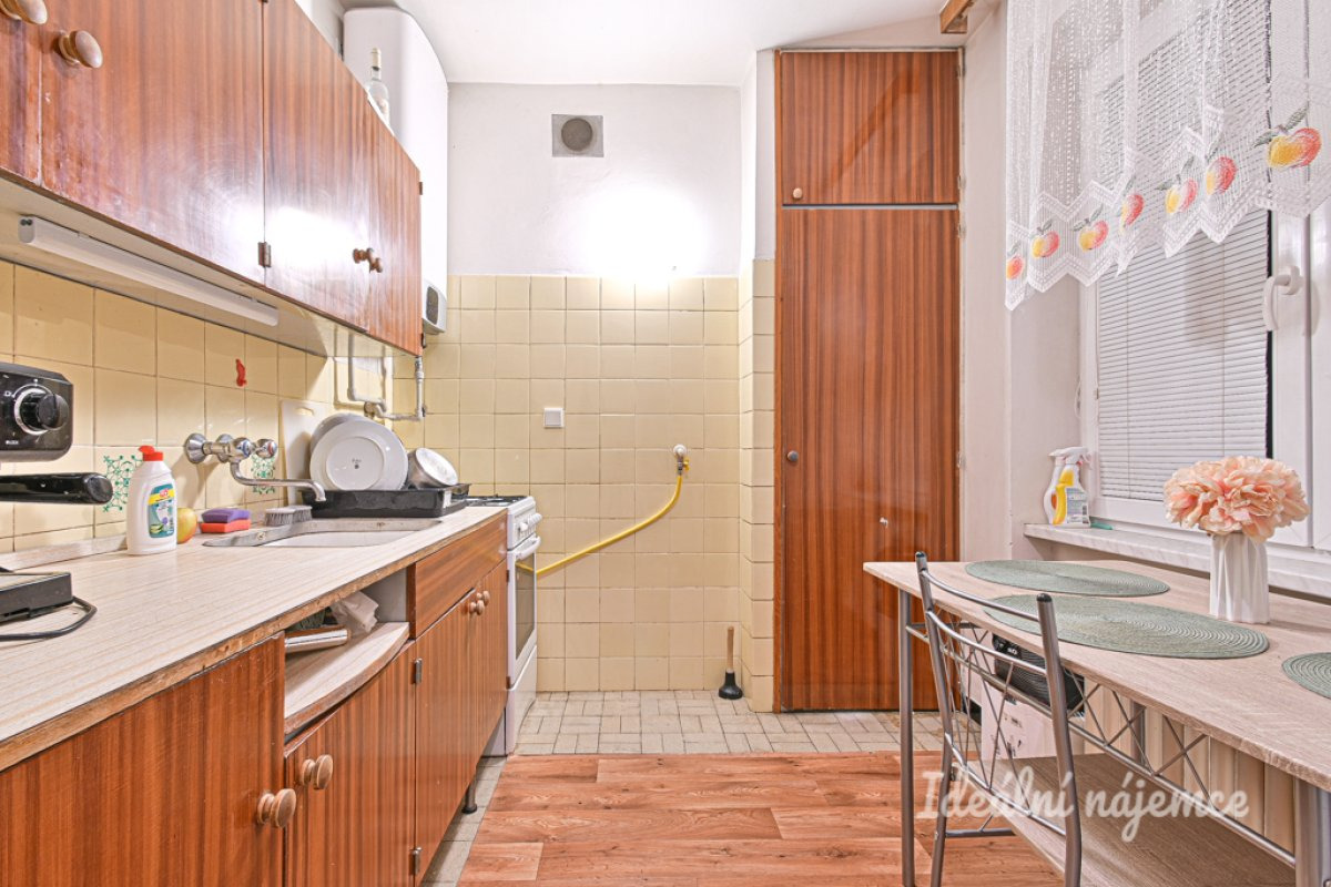 Pronájem bytu 1+1, Ječná, Brno - Řečkovice, 13 900 Kč/měs., 40 m2