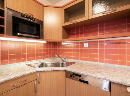 Pronájem bytu, 3+kk, 87 m²