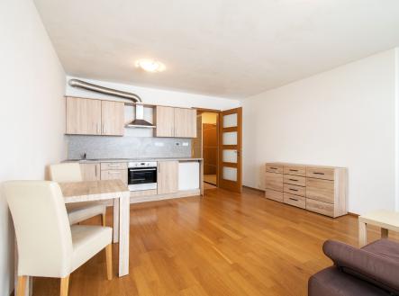 Pronájem bytu, 1+kk, 36 m²