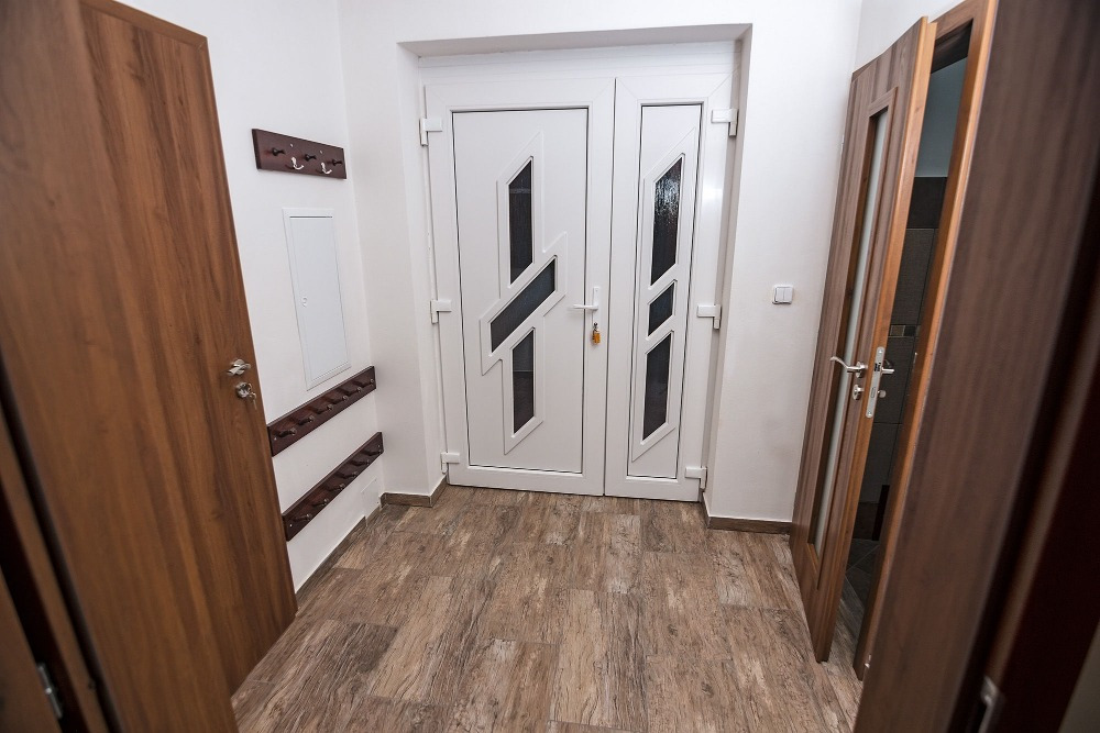 Pronájem domu, Šeříková, Praha - Šestajovice, 40 000 Kč/měs., 155 m2