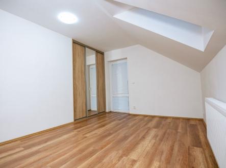 Pronájem bytu, 4+kk, 155 m²