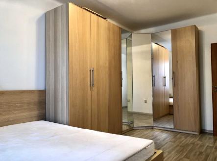 Pronájem bytu, 2+kk, 46 m²