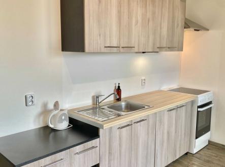 Pronájem bytu, 1+kk, 30 m²