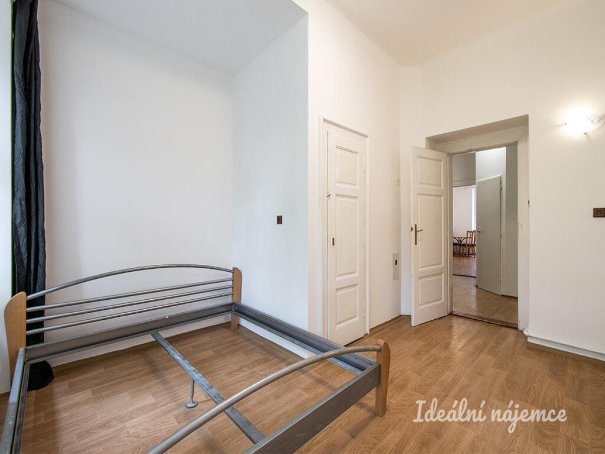 Pronájem bytu 2+1, V Podluží, Praha 4 - Nusle, 20 800 Kč/měs, 72 m2