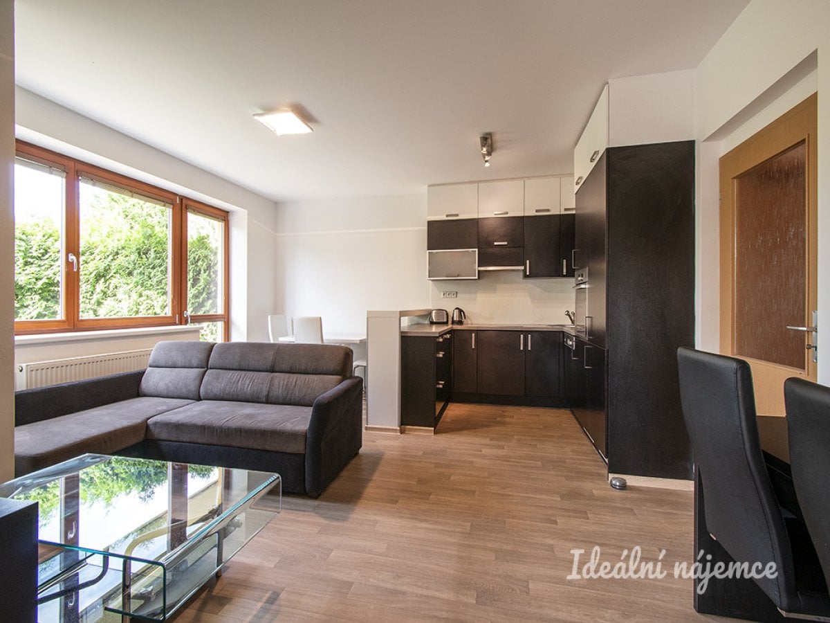 Pronájem bytu 3+kk, V kuťatech, Uhříněves,  22900 Kč/měs, 62 m2