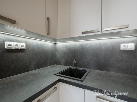 Pronájem bytu, 1+1, 29 m²