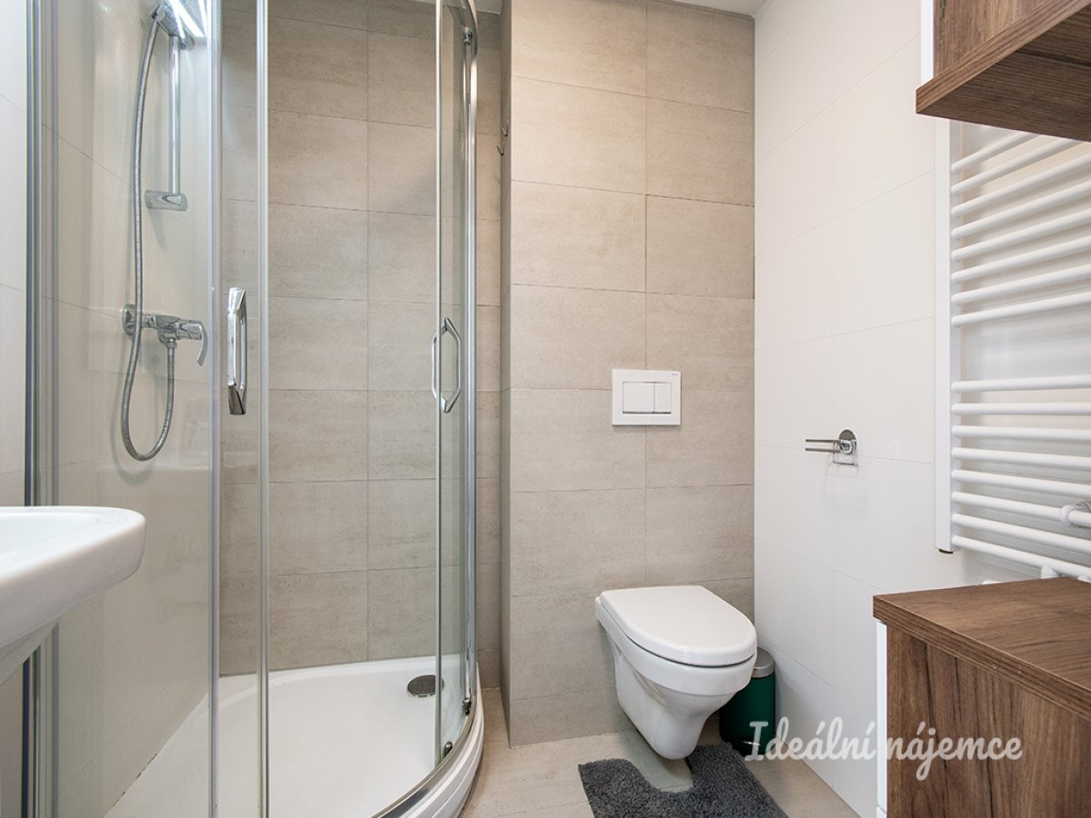 Pronájem bytu 2+kk, Na obrátce, Hloubětín, 17 900 Kč/měs, 30 m2