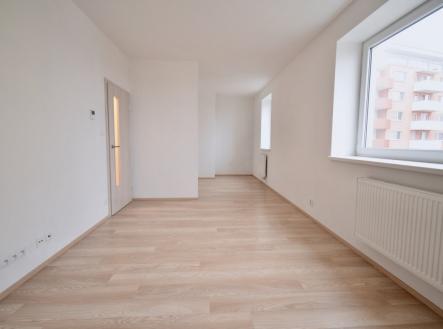 Pronájem bytu, 1+kk, 32 m²