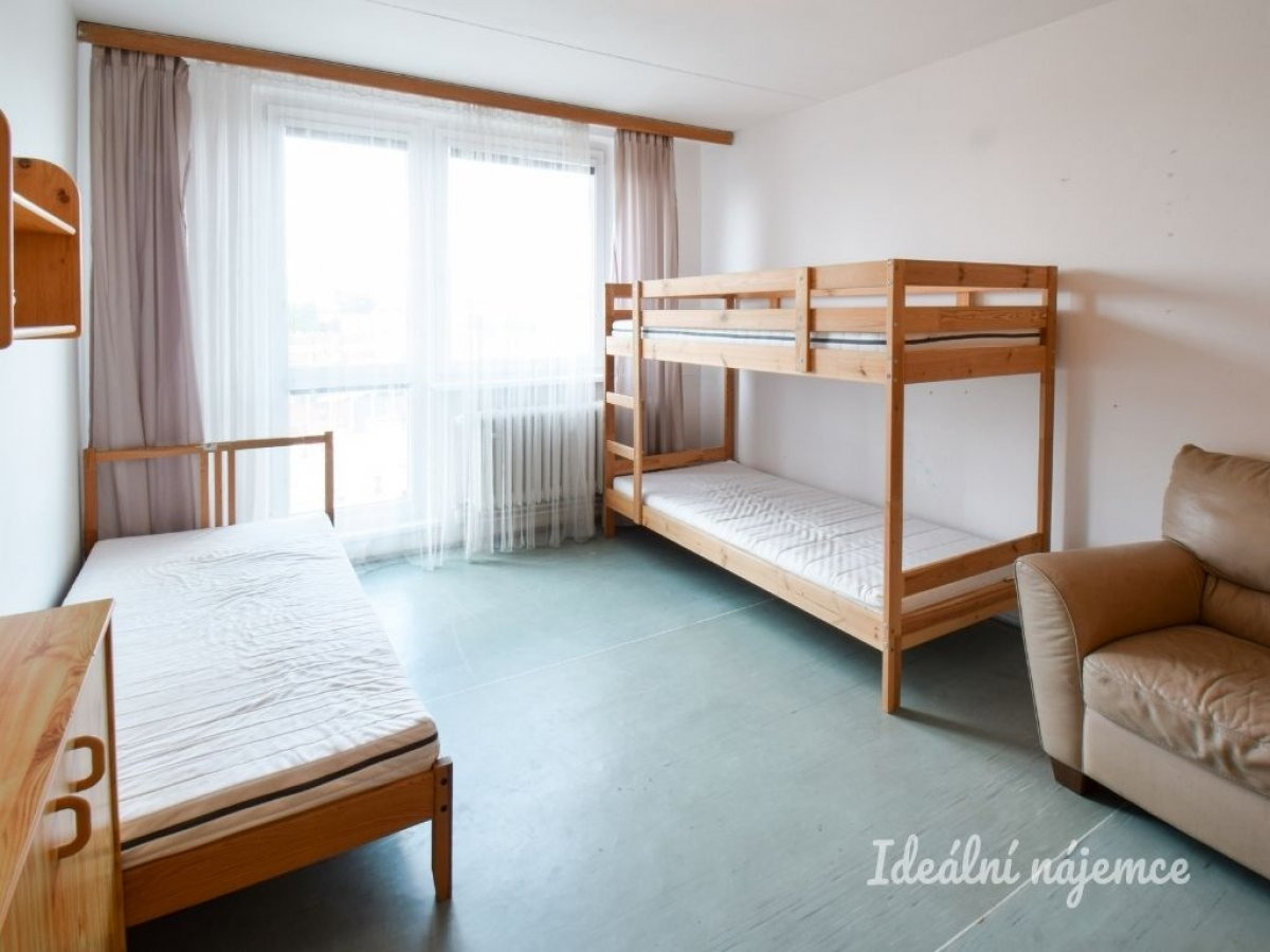 Pronájem bytu 3+1, Kubešova, Královo Pole, 22 900 Kč/měs, 75 m2