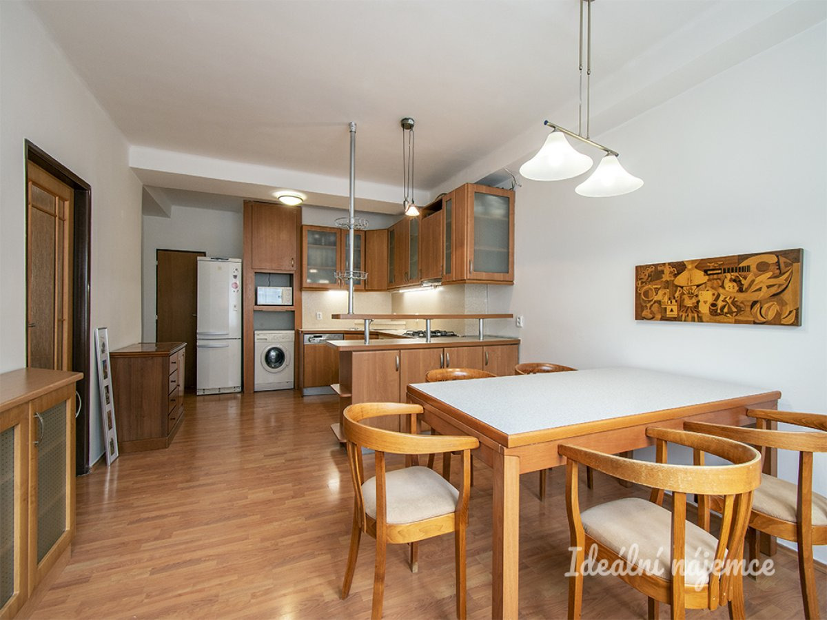 Pronájem bytu 3+kk, Kouřimská, Vinohrady, 25990 Kč/měs, 78 m2