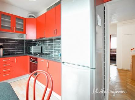 Pronájem bytu, 2+1, 58 m²