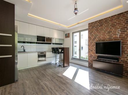 Pronájem bytu, 2+kk, 58 m²