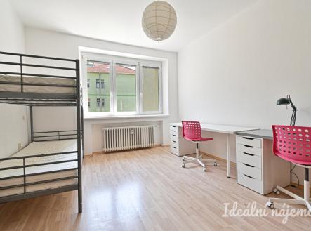 Pronájem bytu, 3+1, 72 m²
