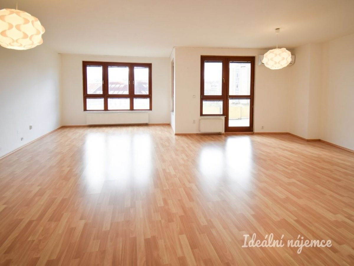 Pronájem bytu 2+kk, Hrnčířská, Královo Pole, 22000 Kč/měs, 103 m2