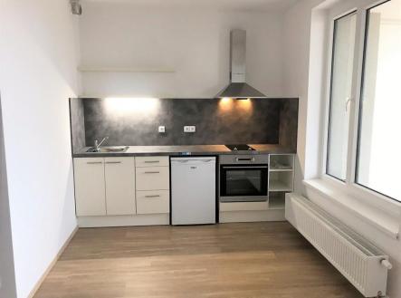 Pronájem bytu, 1+kk, 37 m²