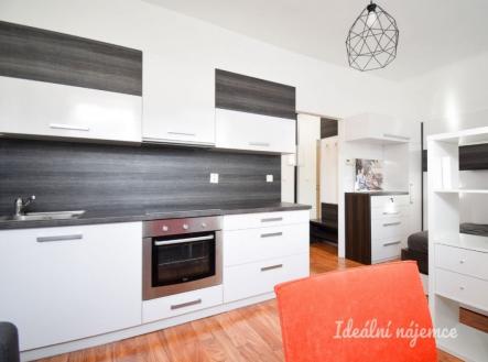 Pronájem bytu, 1+kk, 35 m²