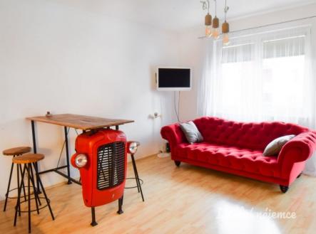 Pronájem bytu, 1+kk, 34 m²